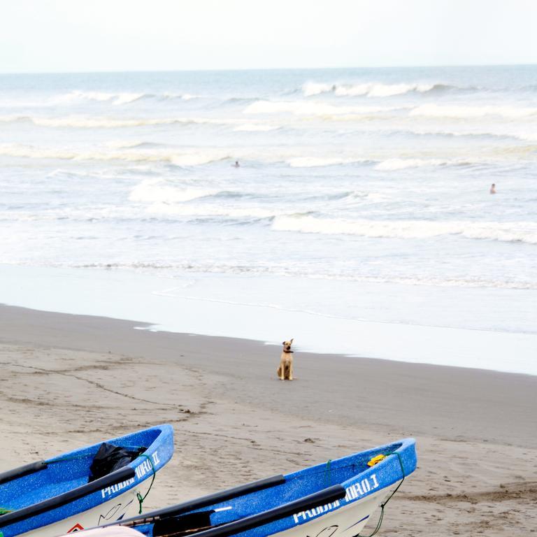 Hotel Azul Surf Club El Cuco Esterno foto