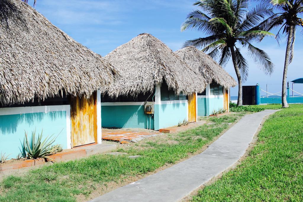 Hotel Azul Surf Club El Cuco Esterno foto