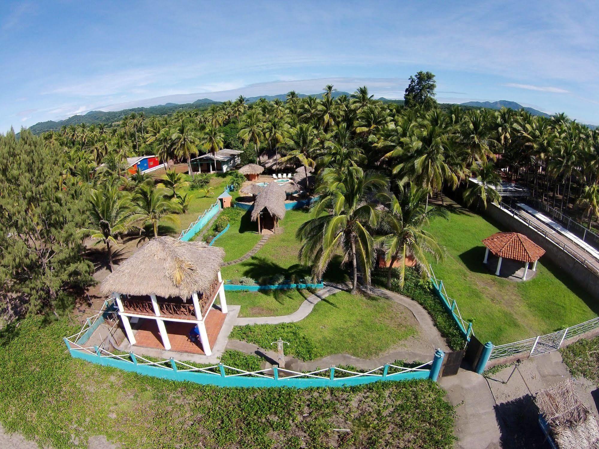 Hotel Azul Surf Club El Cuco Esterno foto